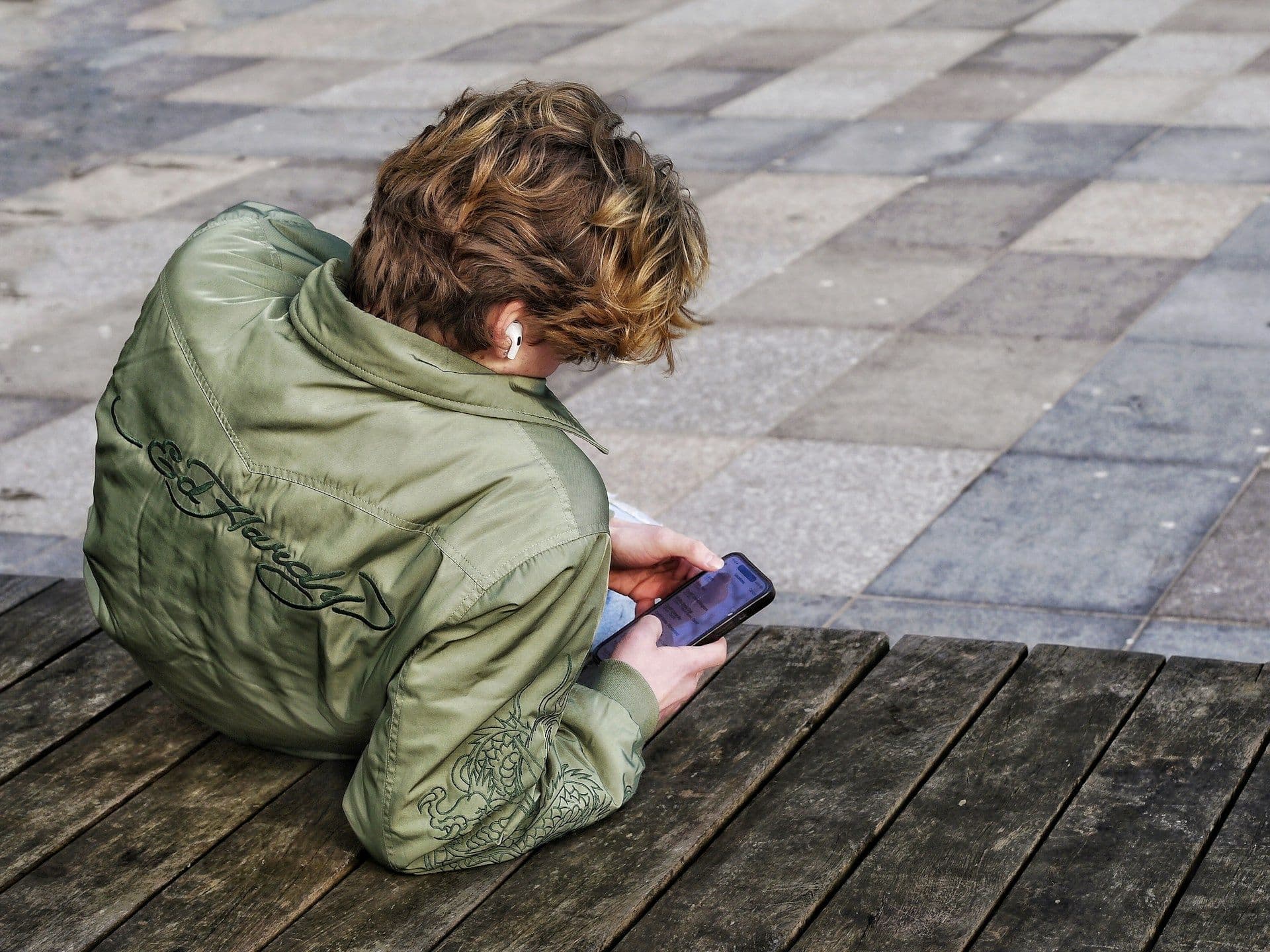 websites-that-help-young-people-in-the-us-make-money-online